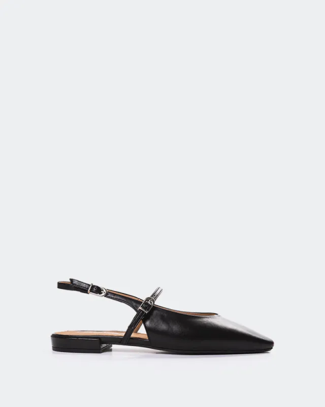 Fresca Black Leather sold by L'Intervalle