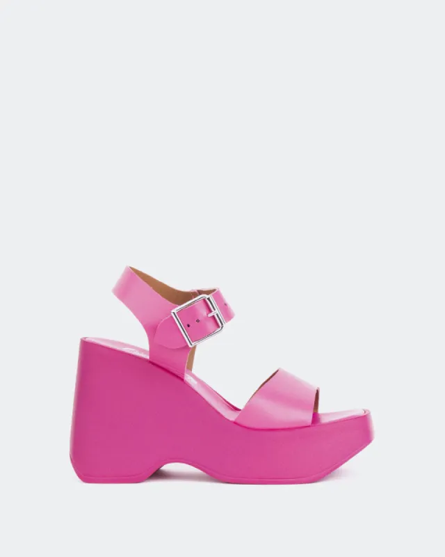 Kendall Fuchsia Leather sold by L'Intervalle