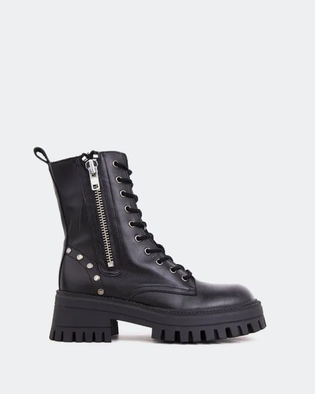 Zocola Black Leather made by L'Intervalle