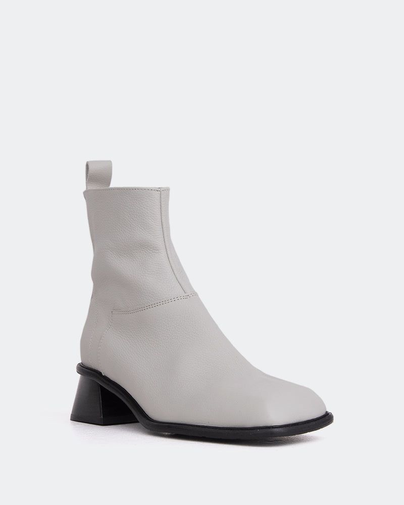 Holts Off White Leather sold by L'Intervalle product image thumbnail 2