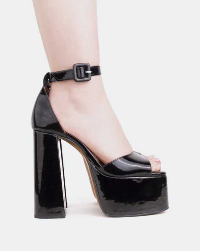 Walton Black Patent/Vernis Noir sold by L'Intervalle