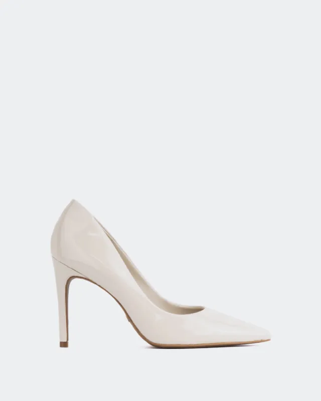 Love Off White Patent sold by L'Intervalle