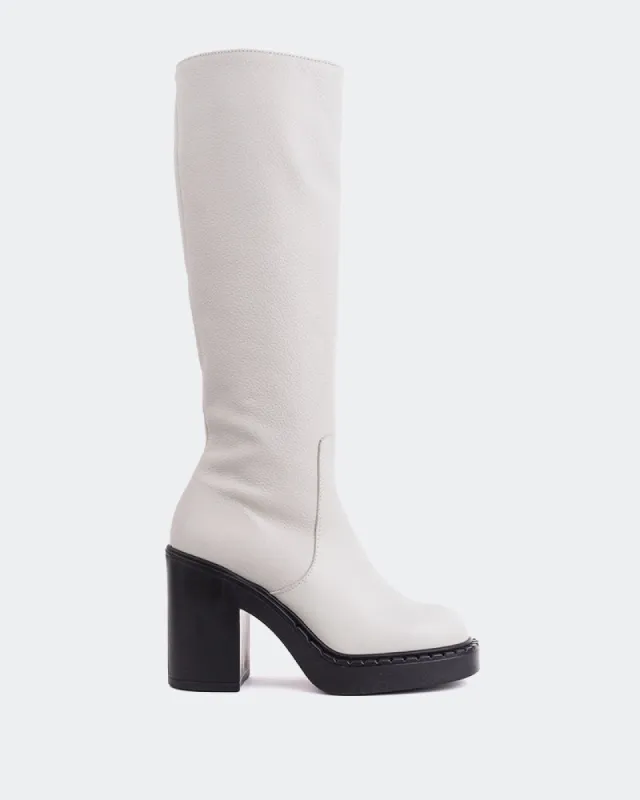 Hedon Off White Leather sold by L'Intervalle