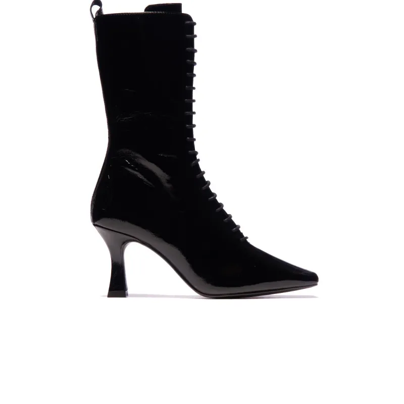 Armidale Black Leather sold by L'Intervalle