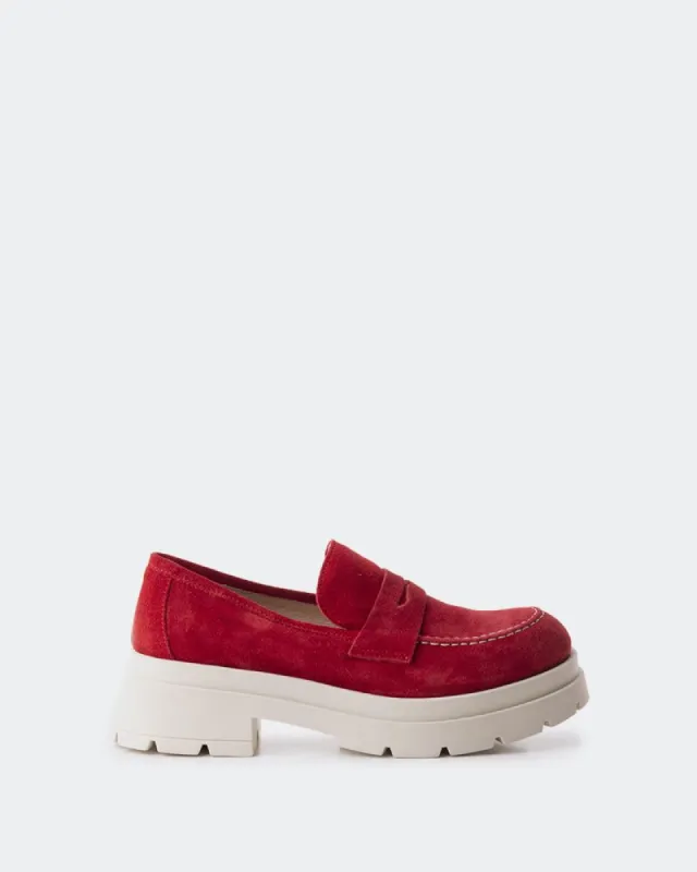Kappa Red Suede sold by L'Intervalle