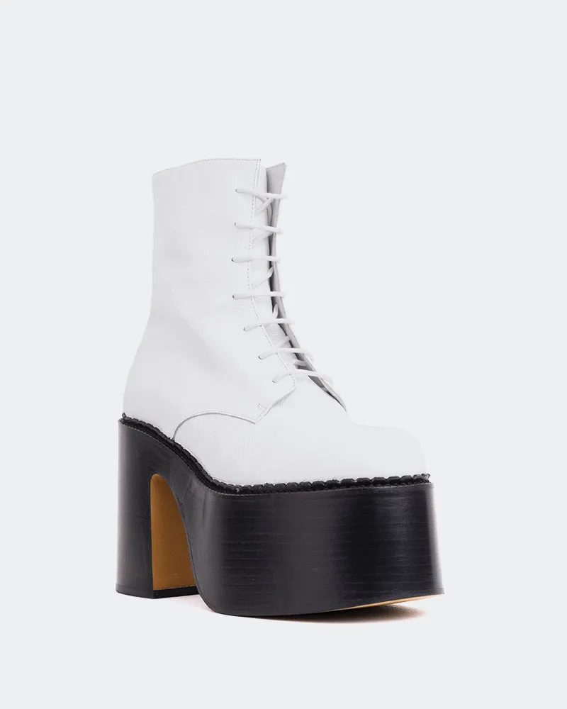 Tripp White Naplack sold by L'Intervalle product image thumbnail 2
