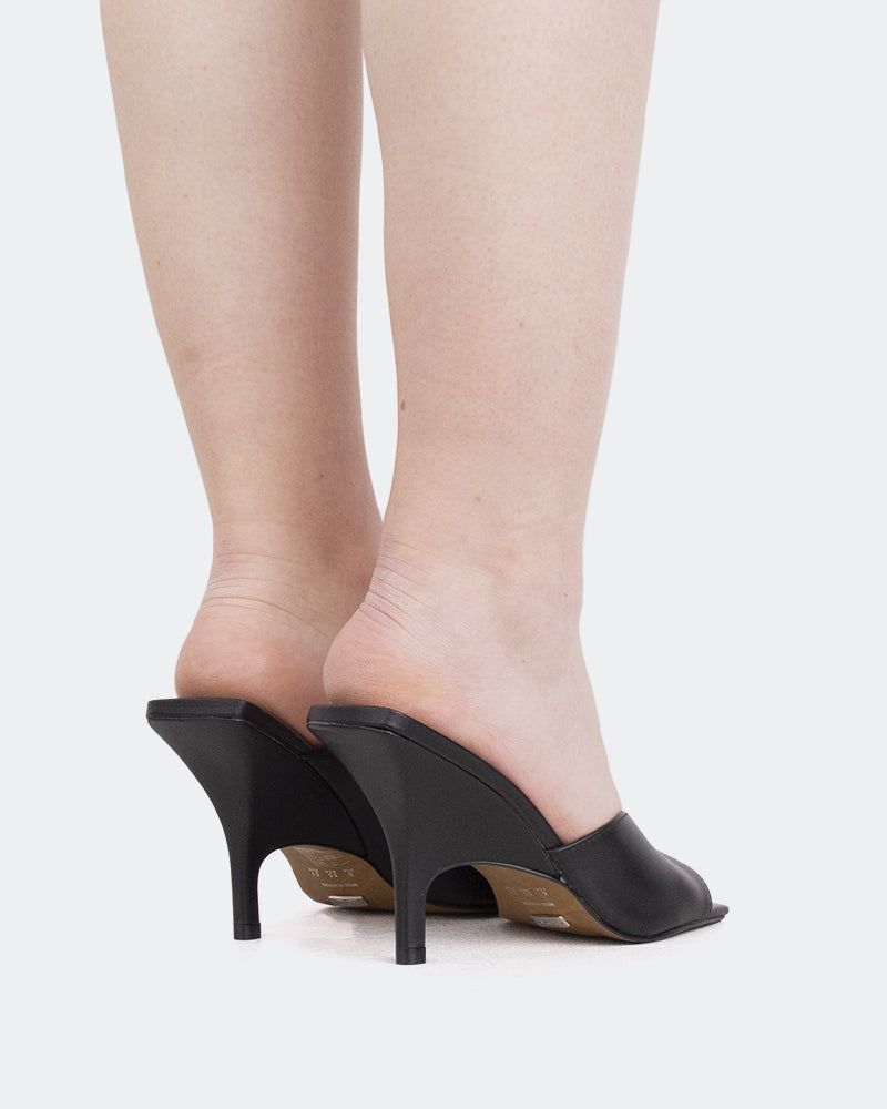 Caviana, Black Leather/Cuir Noir sold by L'Intervalle product image thumbnail 3