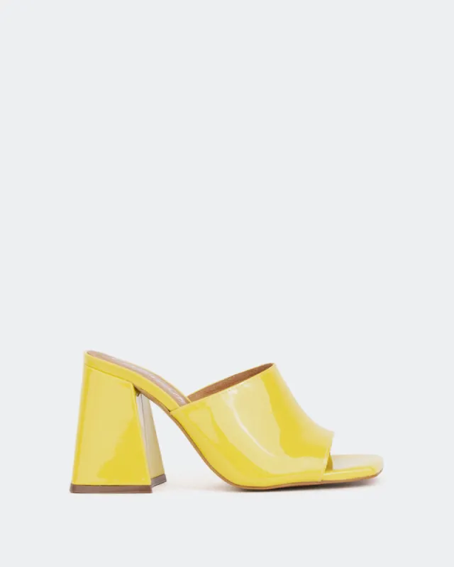 Herrera Yellow Patent/Verni Jaune sold by L'Intervalle