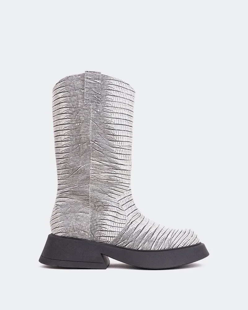 Gaulle Bone Leather sold by L'Intervalle