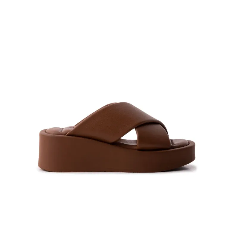 Chou Brown Leather sold by L'Intervalle