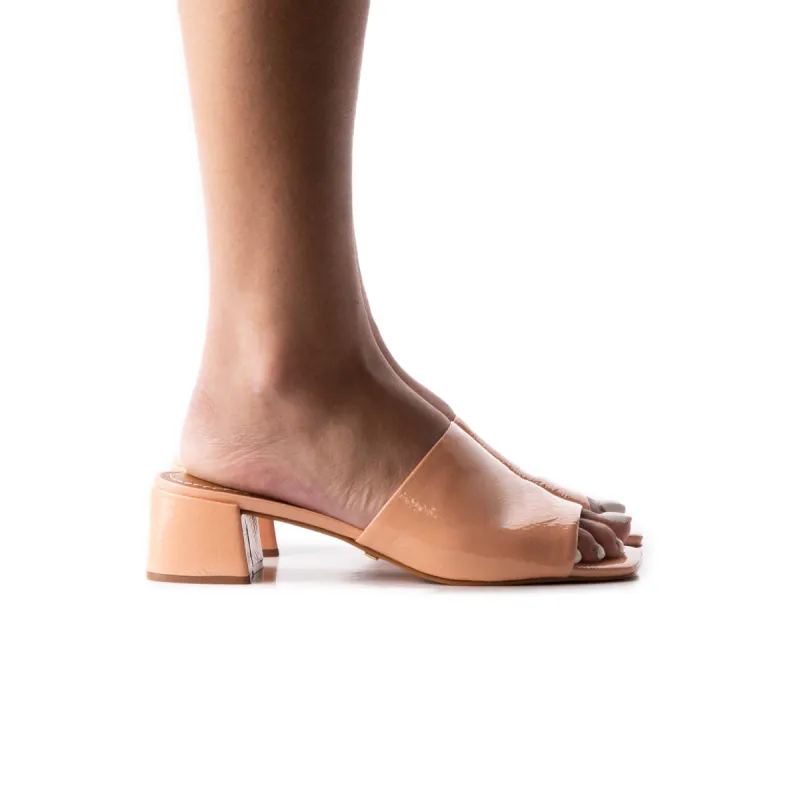 Fortunata Salmon Naplack sold by L'Intervalle