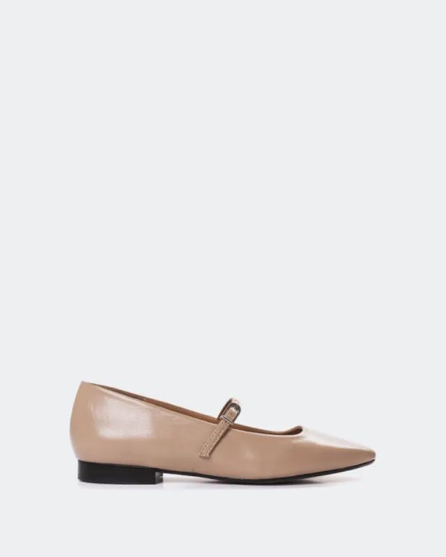 Jaria Nude Leather sold by L'Intervalle