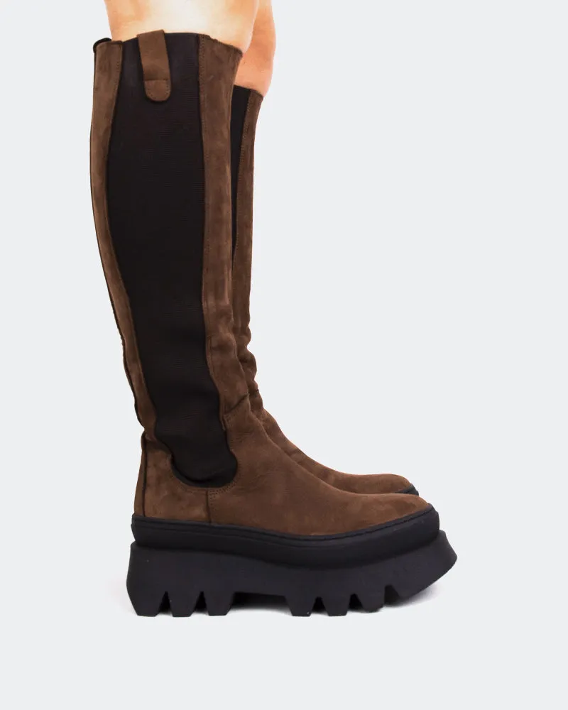 Calgary Brown Nubuck sold by L'Intervalle