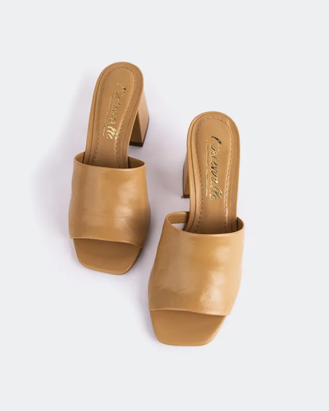 Clarabelle Camel Leather sold by L'Intervalle