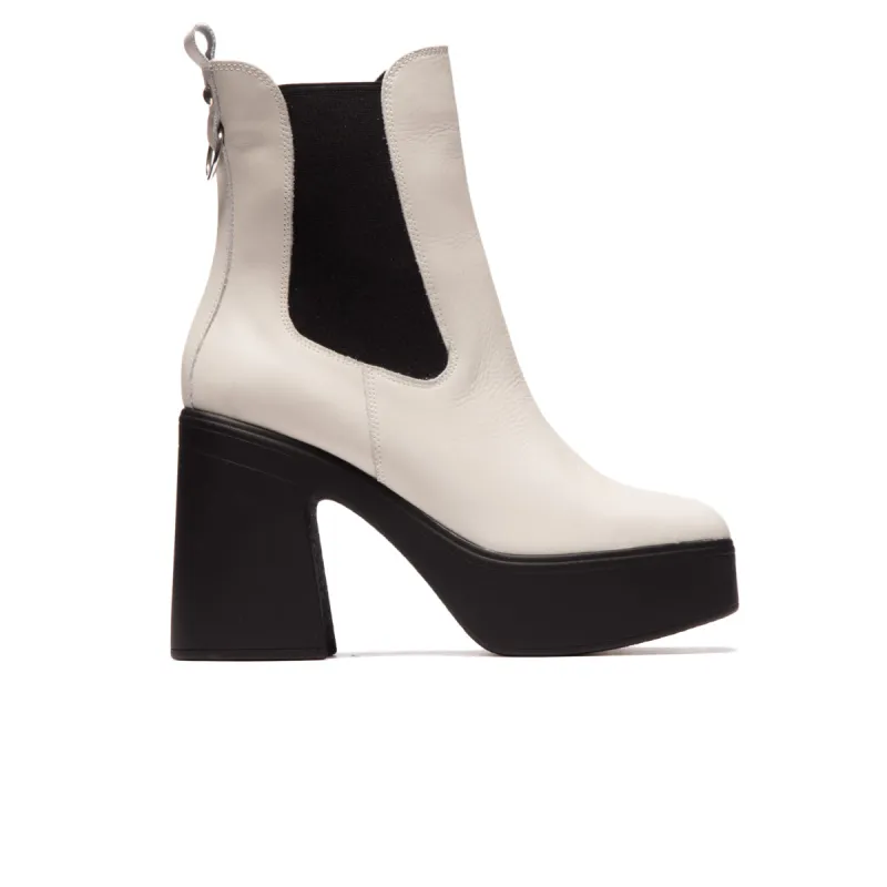 Trento Off White Leather sold by L'Intervalle