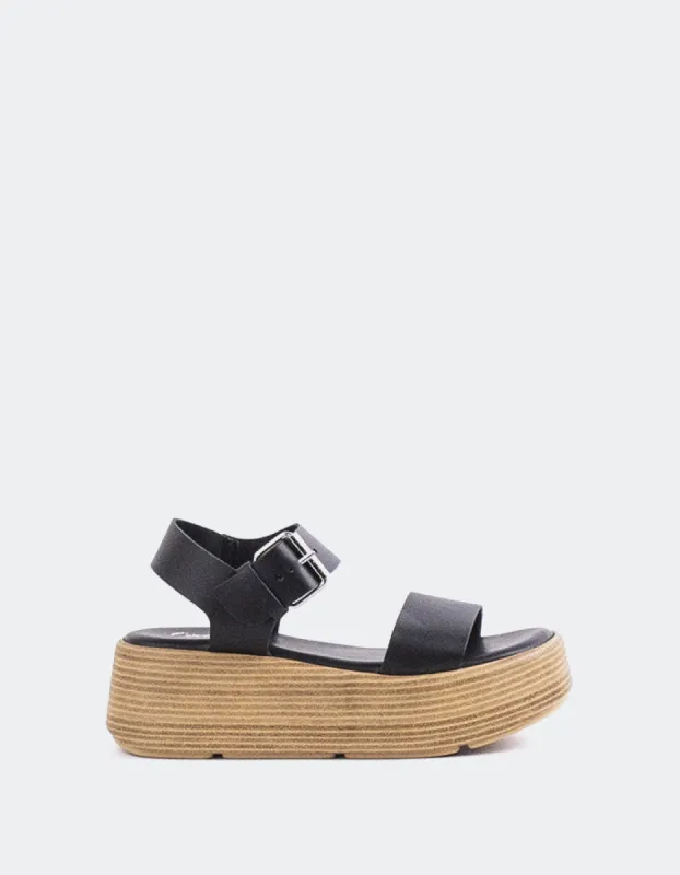 Snapper Black Leather sold by L'Intervalle