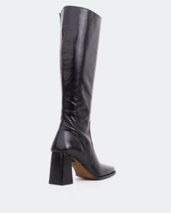 Elland Black Leather sold by L'Intervalle