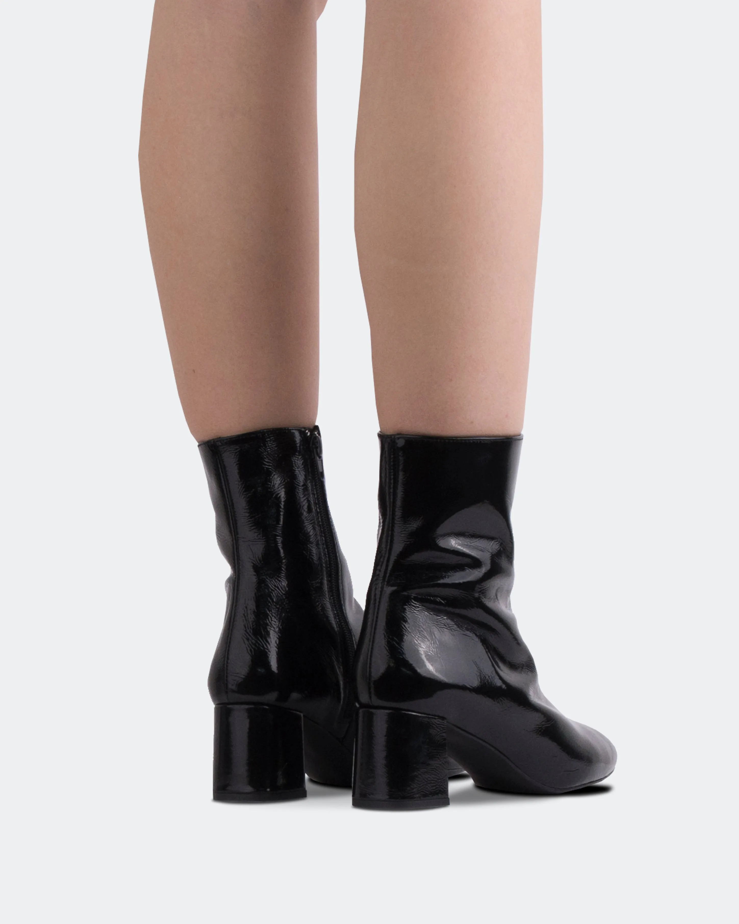 Norlyn Black Naplack sold by L'Intervalle product image thumbnail 4