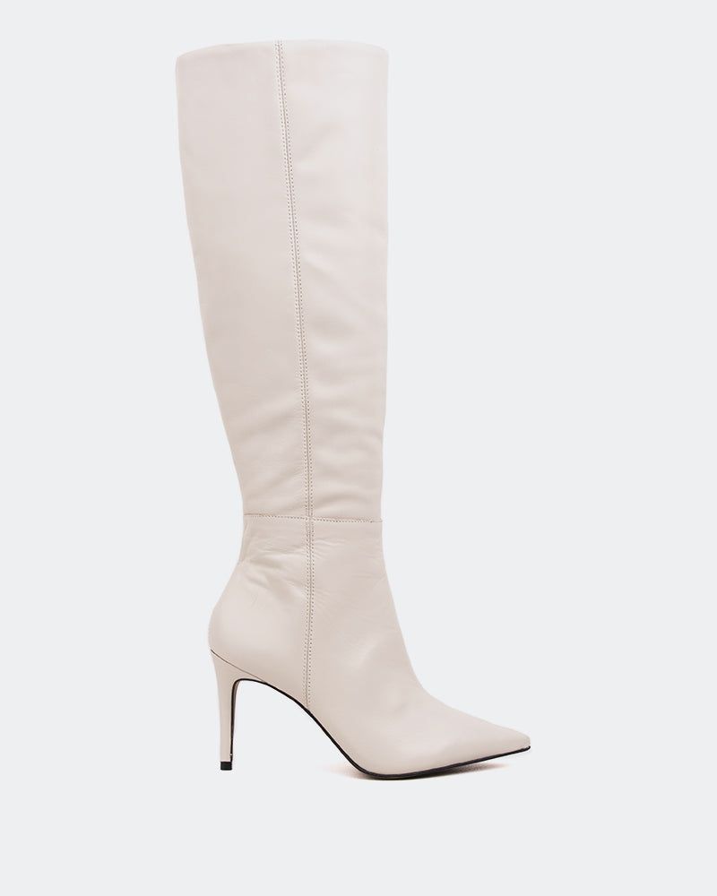 Bushra Off White Leather sold by L'Intervalle