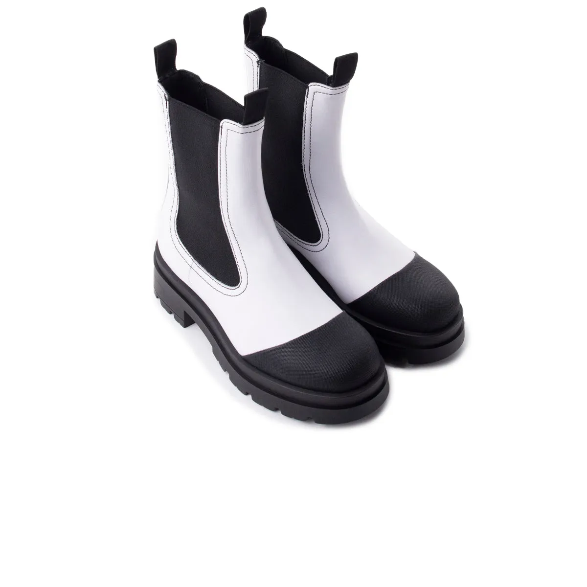 Gravity White Leather sold by L'Intervalle product image thumbnail 2