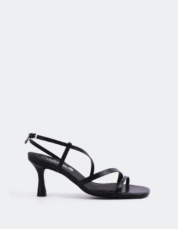 Kowsky Black Leather sold by L'Intervalle