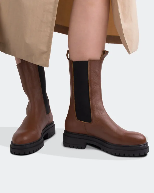 Ollan Cognac Leather sold by L'Intervalle