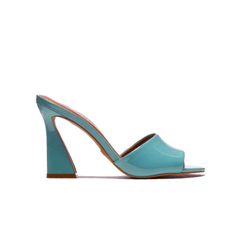 Hakkasan Blue Naplack sold by L'Intervalle