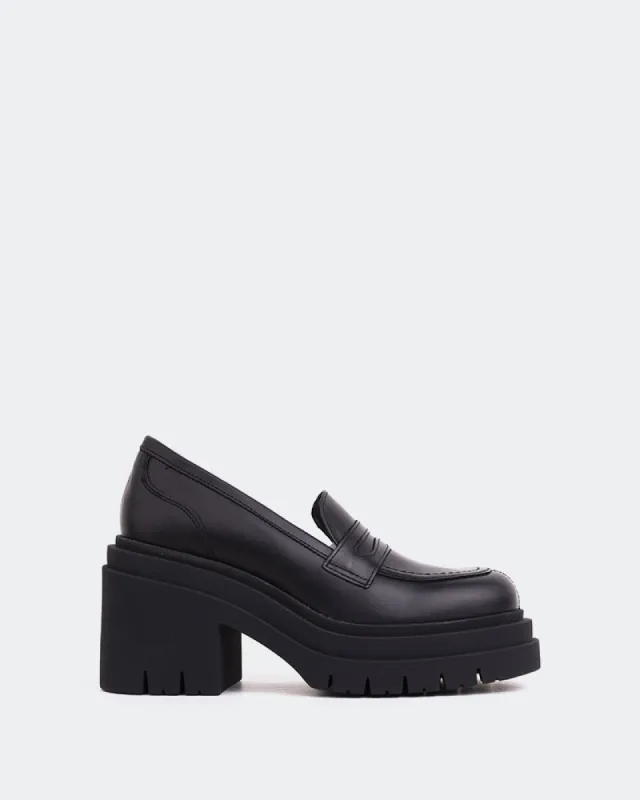 Chip Black Leather sold by L'Intervalle