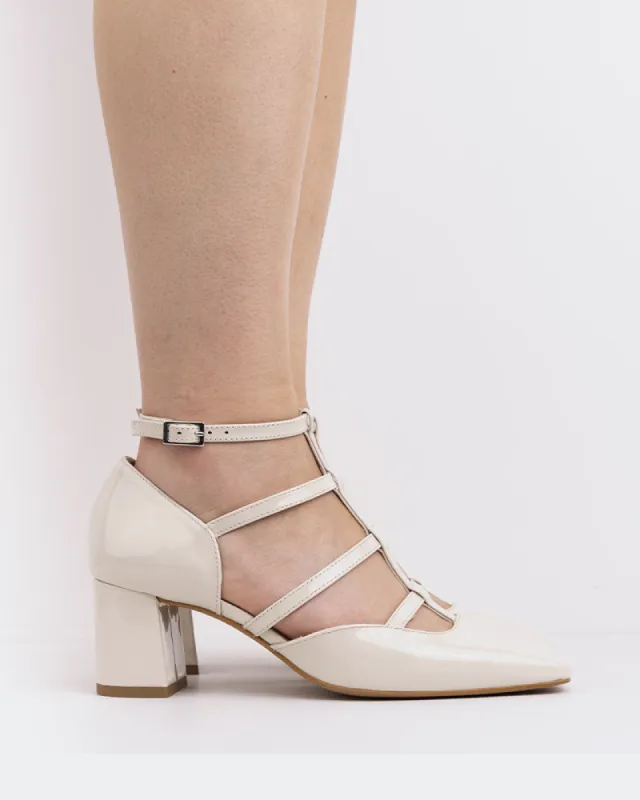 Parsons Off White Patent sold by L'Intervalle