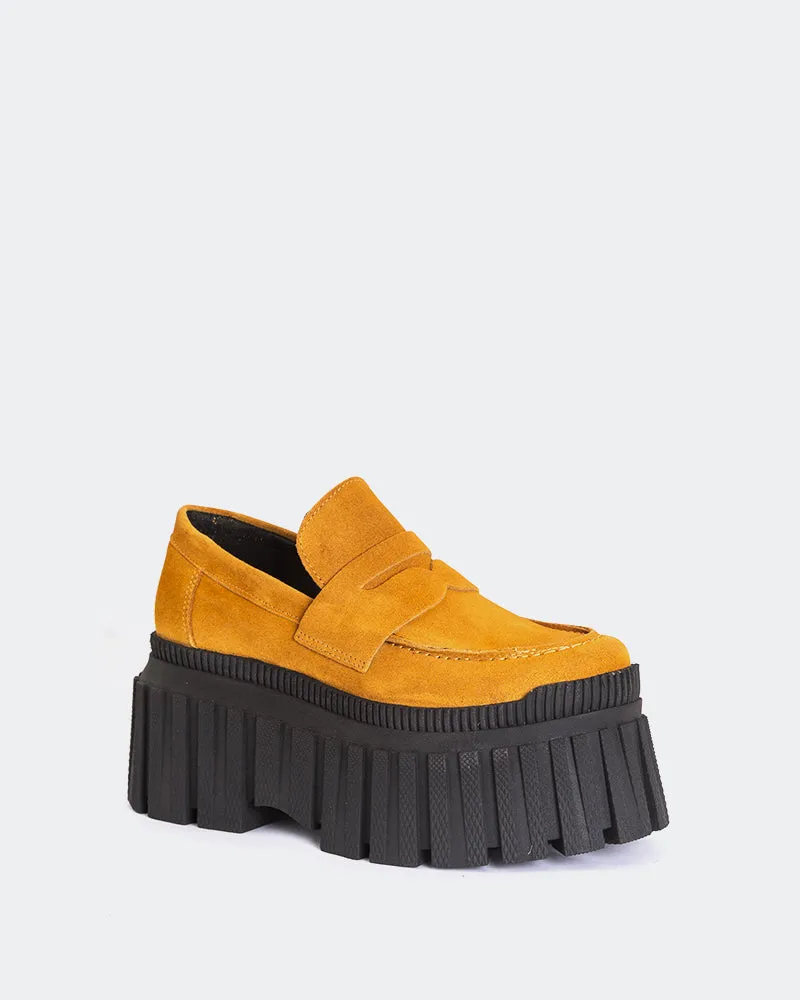 Leiza Camel Suede sold by L'Intervalle product image thumbnail 2