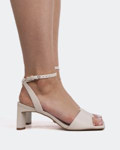 Moreno Off White Leather sold by L'Intervalle
