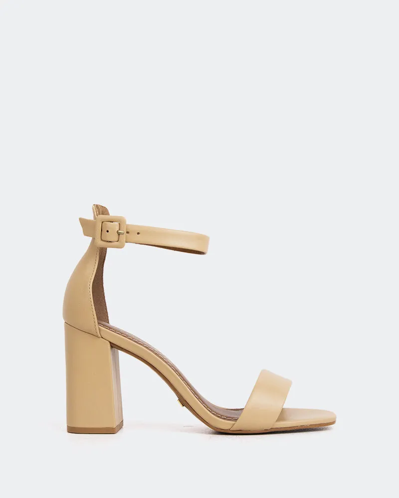 Dolcetto Camel Leather sold by L'Intervalle