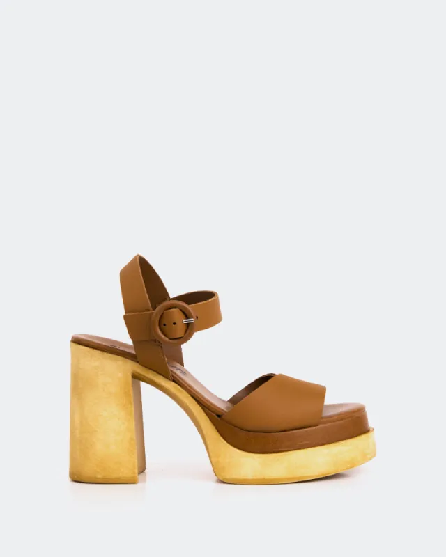 Starburst Tan Leather sold by L'Intervalle