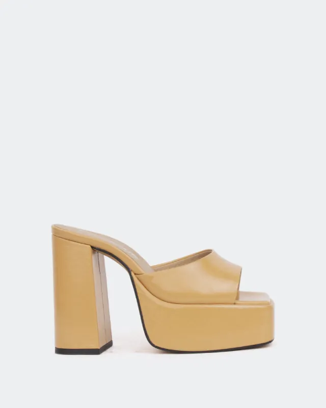 Denila Beige Naplack/Naplack Beige sold by L'Intervalle