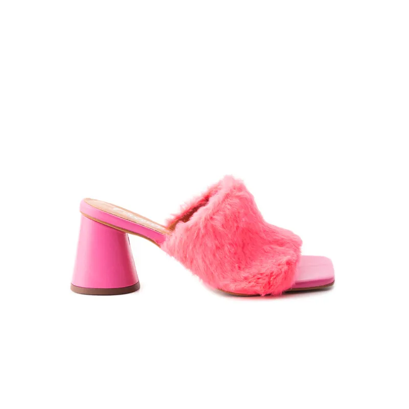 Legrena Fuchsia Neon sold by L'Intervalle