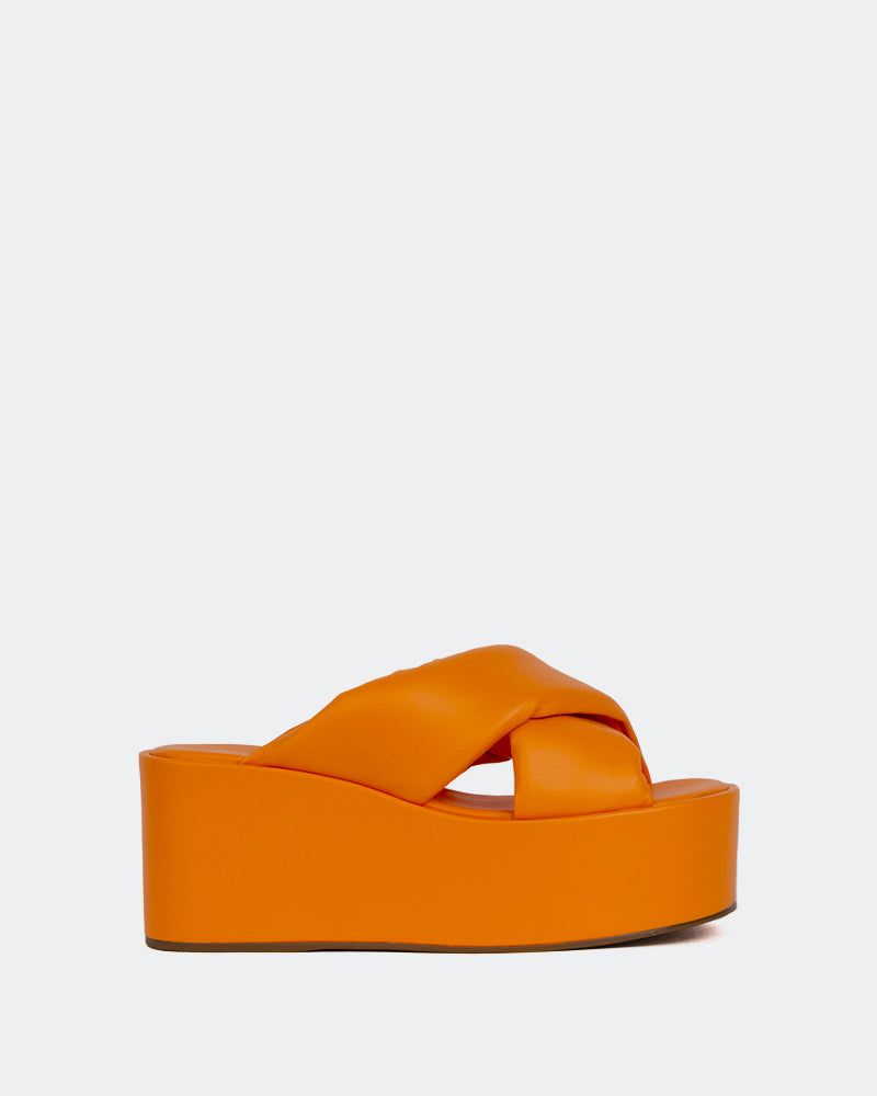 Casa Orange Leather sold by L'Intervalle