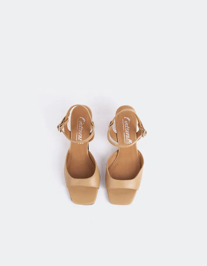 Kearny Camel Leather sold by L'Intervalle product image thumbnail 4