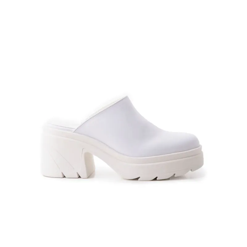 Silla White Leather sold by L'Intervalle