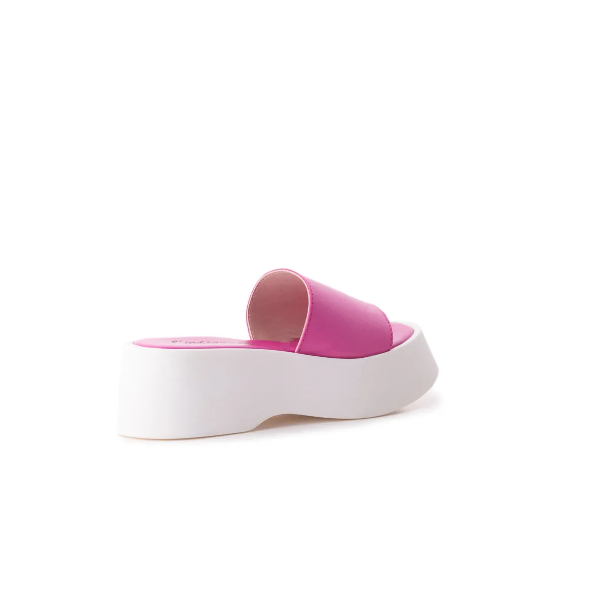 Chino Fuchsia Leather sold by L'Intervalle product image thumbnail 2