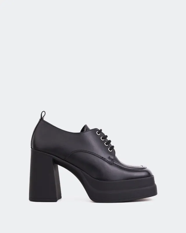 Ripetta Black Leather sold by L'Intervalle