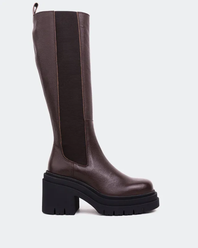 Bilston Brown Leather sold by L'Intervalle
