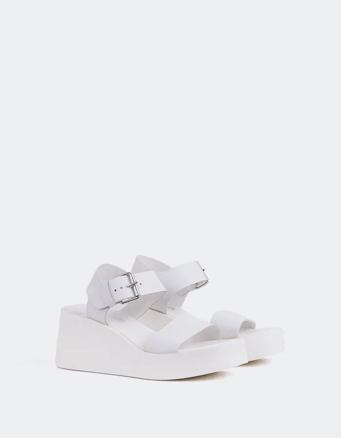 Dear White Leather sold by L'Intervalle product image thumbnail 2