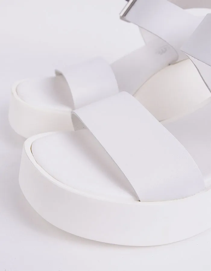 Dear White Leather sold by L'Intervalle product image thumbnail 4