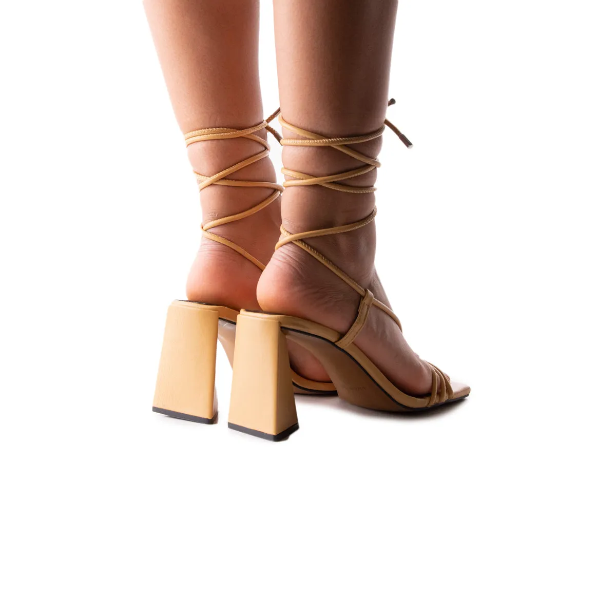 Filomena Camel Leather sold by L'Intervalle product image thumbnail 2