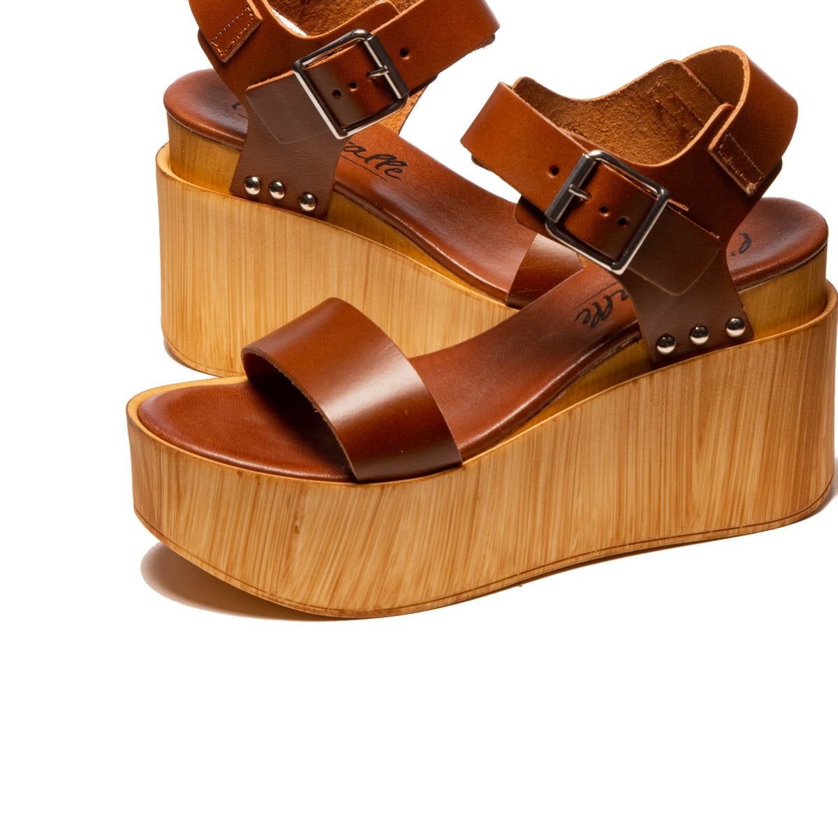 Fleur Tan Leather sold by L'Intervalle product image thumbnail 4