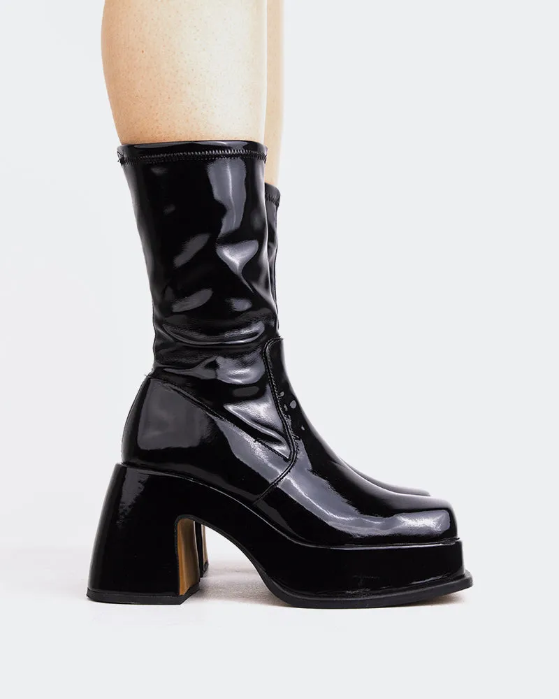 Turcot Black Patent sold by L'Intervalle