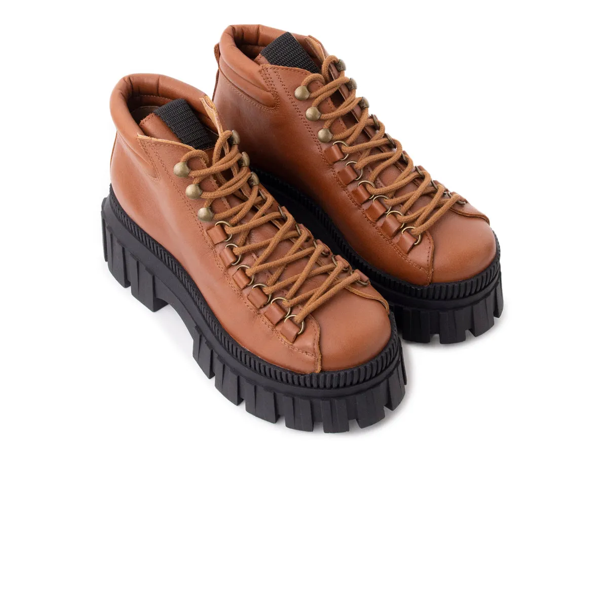 Cedric Chestnut Leather sold by L'Intervalle product image thumbnail 2