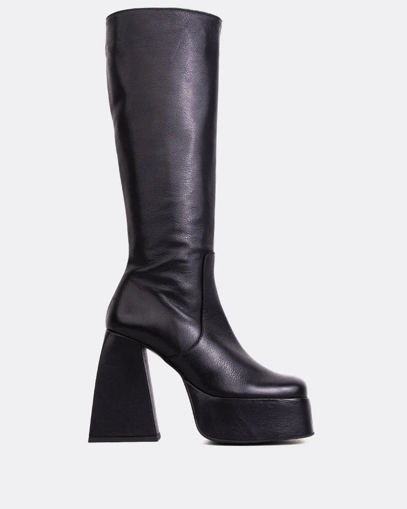 Freaky Black Leather sold by L'Intervalle