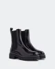 Okari Black Naplack sold by L'Intervalle