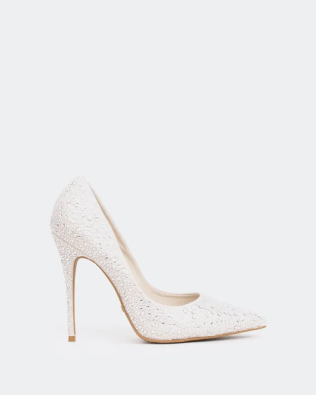 Hilton, Off White Suede/Suède Blanc Cassé sold by L'Intervalle